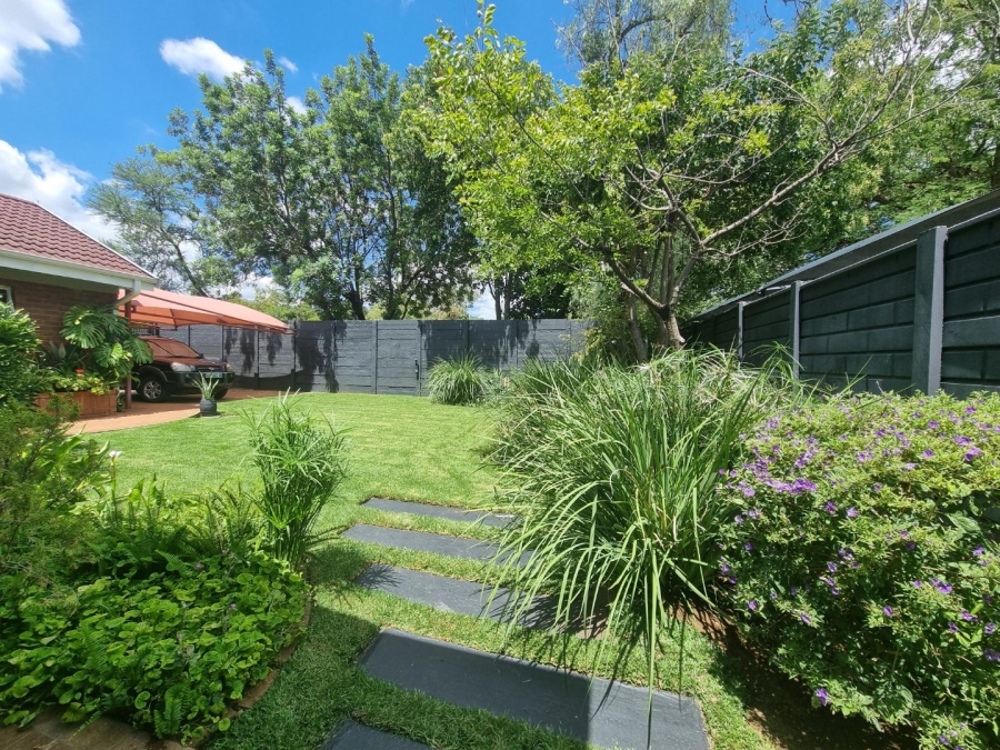 3 Bedroom Property for Sale in Ifafi North West